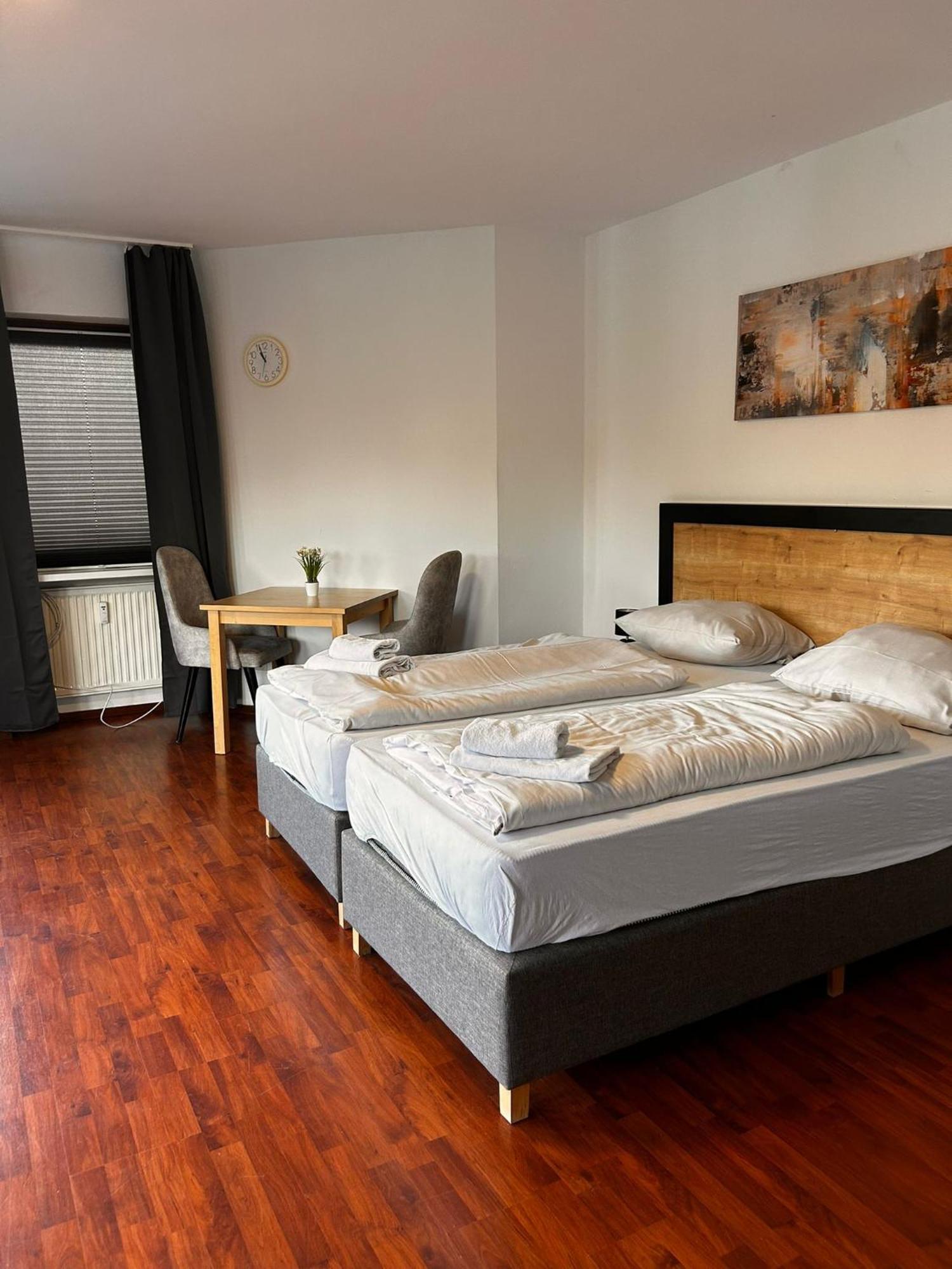 Hotel Rennekamp Ойтен Екстериор снимка