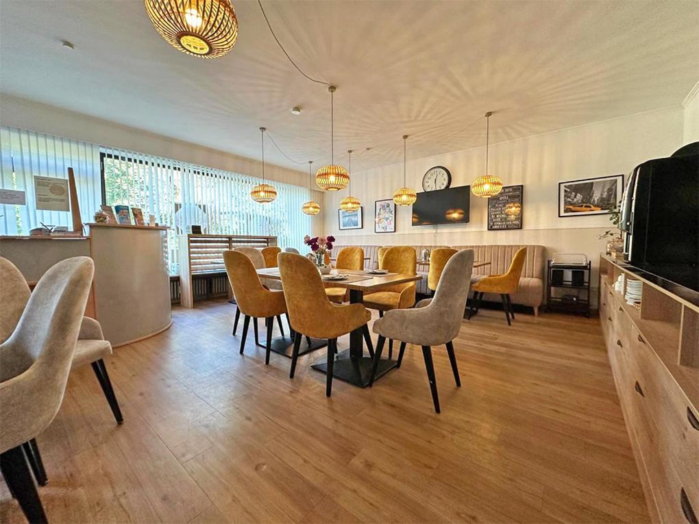 Hotel Rennekamp Ойтен Екстериор снимка